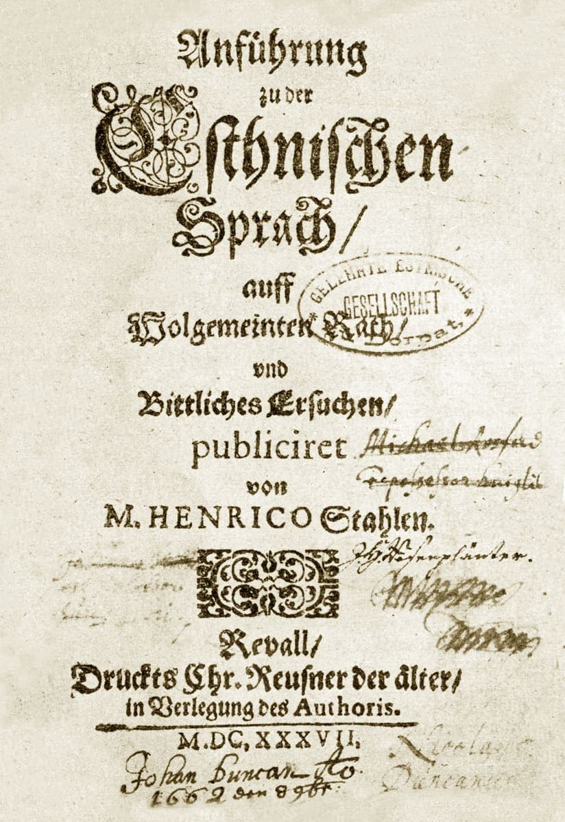 Ornate German-language Fraktur title page of Heinrich Stahl’s 1637 Estonian grammar with handwritten ownership signatures