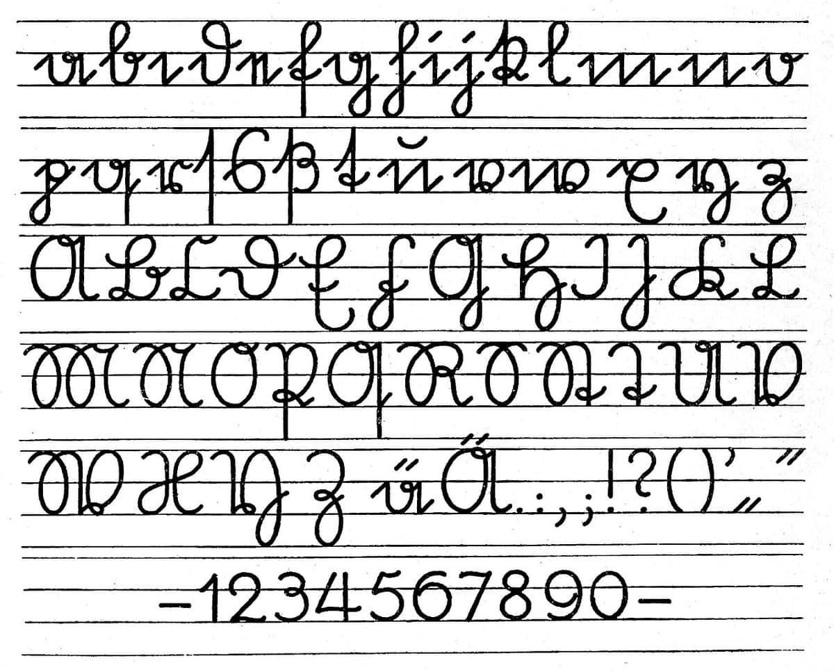 Printed specimen sheet showing the complete Sütterlin alphabet in upper and lower case with numerals, set on ruled lines